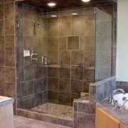 L SHOWERDOOR FRAMLESS WITH DOUBLE KNOTCH IN CHROME HARDWARE